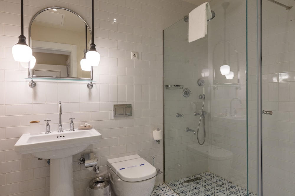Standard Room, 1 Double Bed - Photo 3