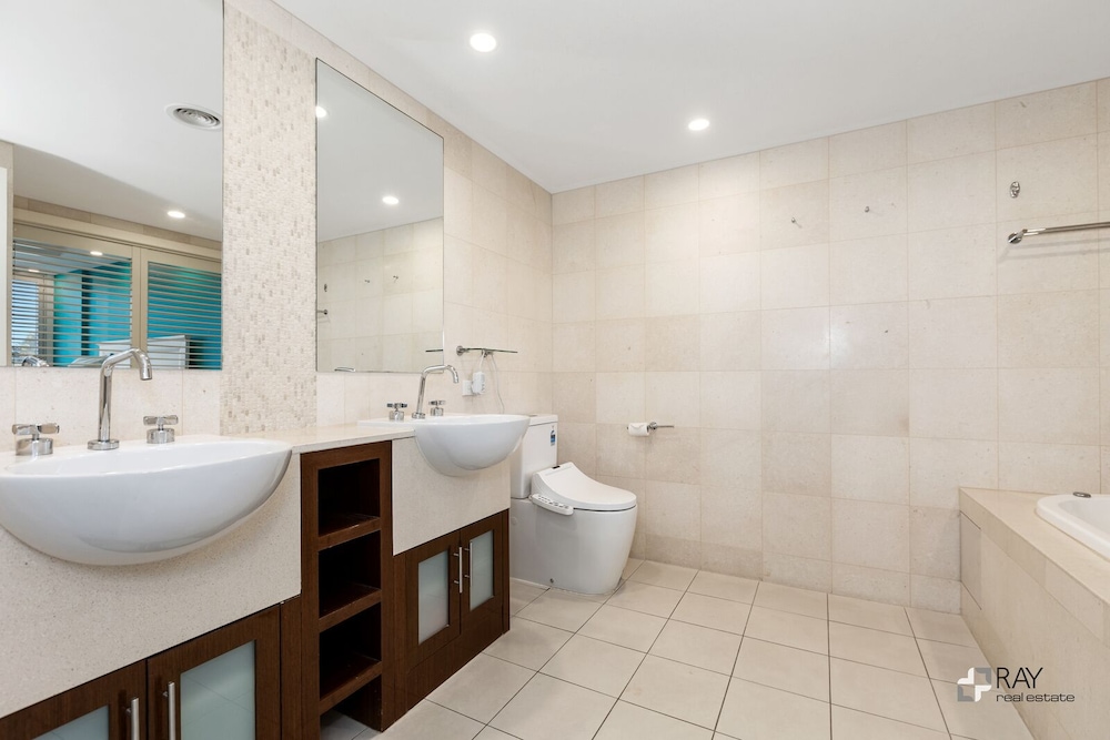 Two Bedroom Club Suite photo 2