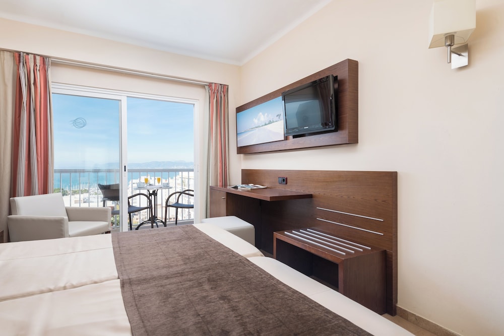 Double Room, Balcony, Sea View