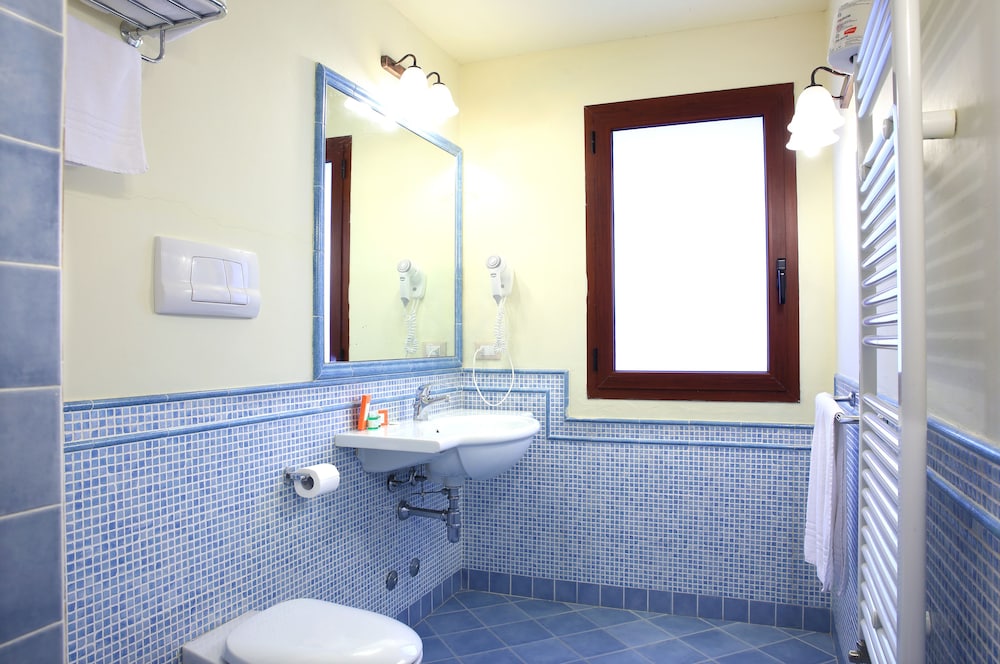 Studio Suite - Photo 3