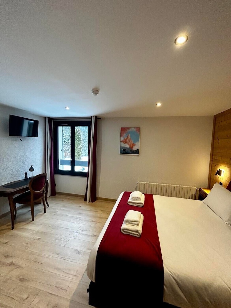 Classic Double Room - Photo 4