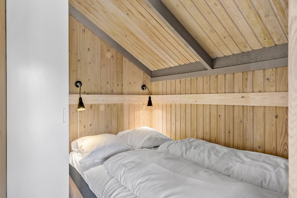 Basic Cabin photo 3