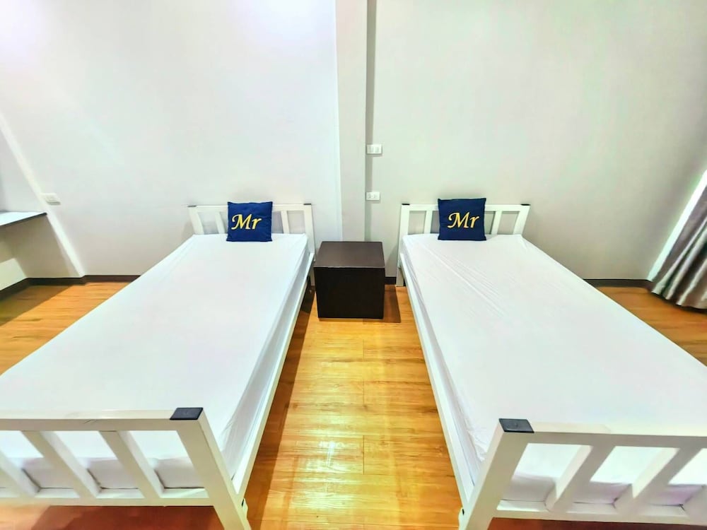 Superior Twin Room - Photo 8