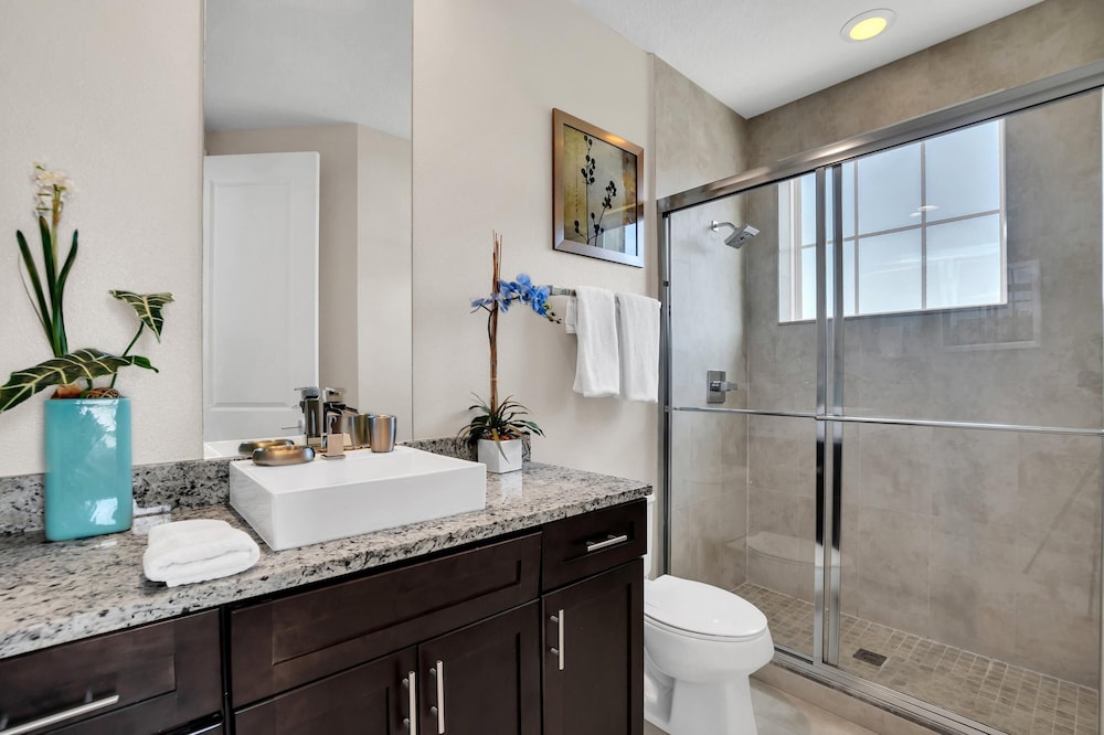 5 BR 6 Full BA Villa 5min Disney BBQ Hot Tub, Zdjęcie 14