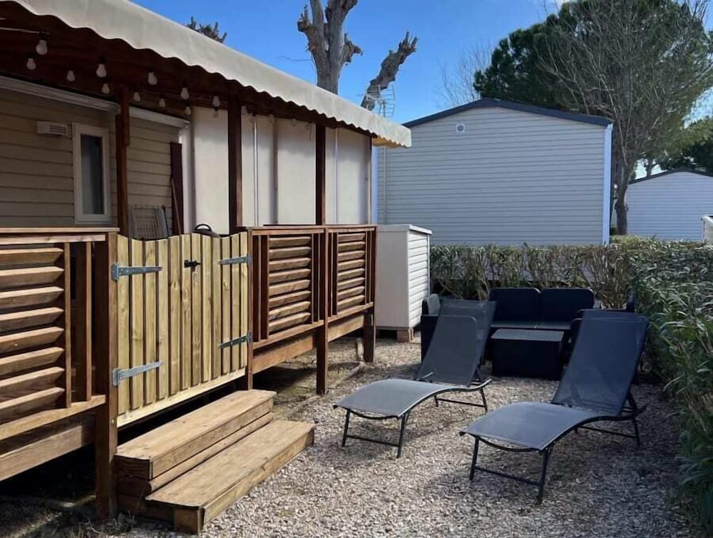 Family Mobile Home photo 1