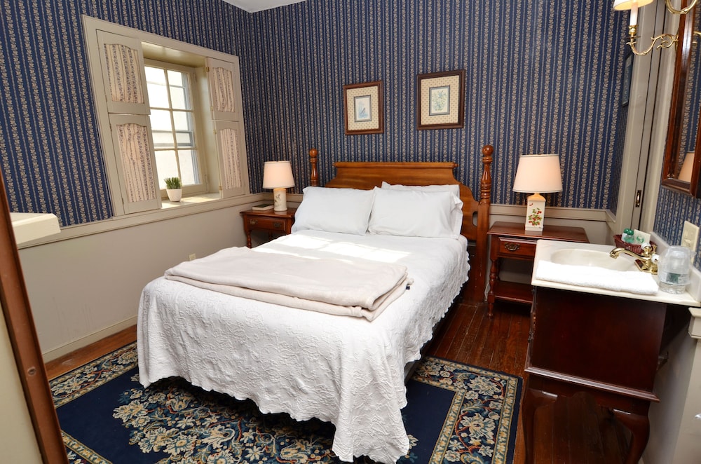 Deluxe Suite, Private Bathroom (James Monroe) photo 3