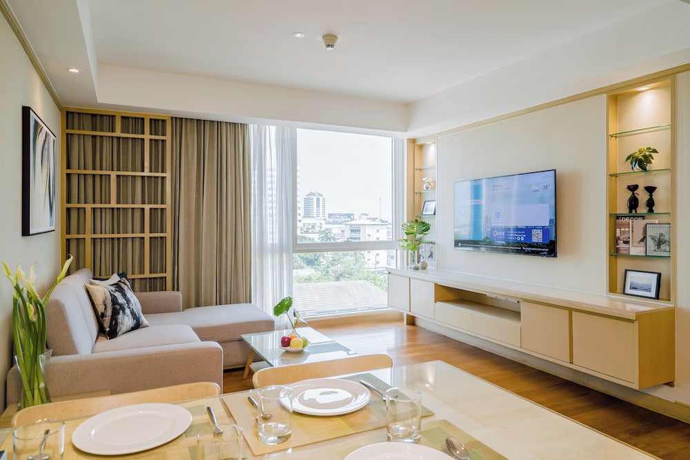 Deluxe Suite, 1 Bedroom (King Bed)
