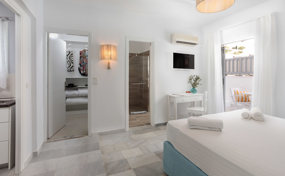 Family Apartment (For 4)