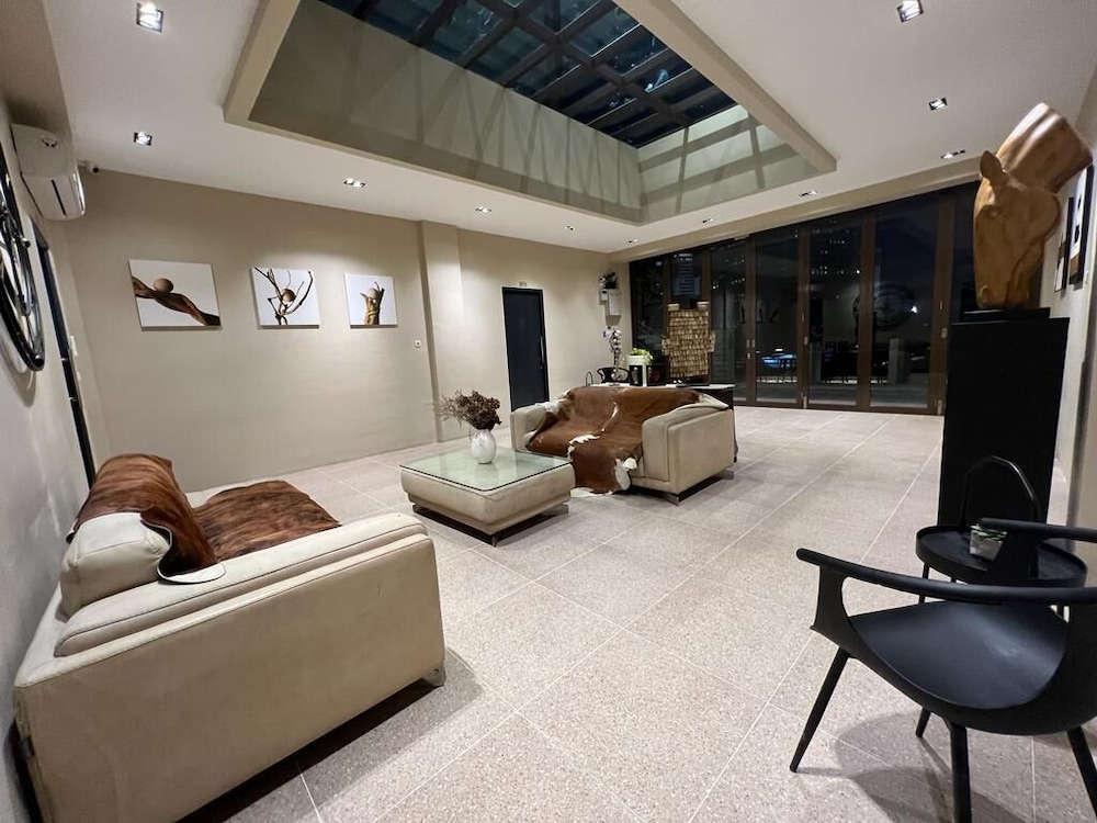 Executive Double Room - Photo 15