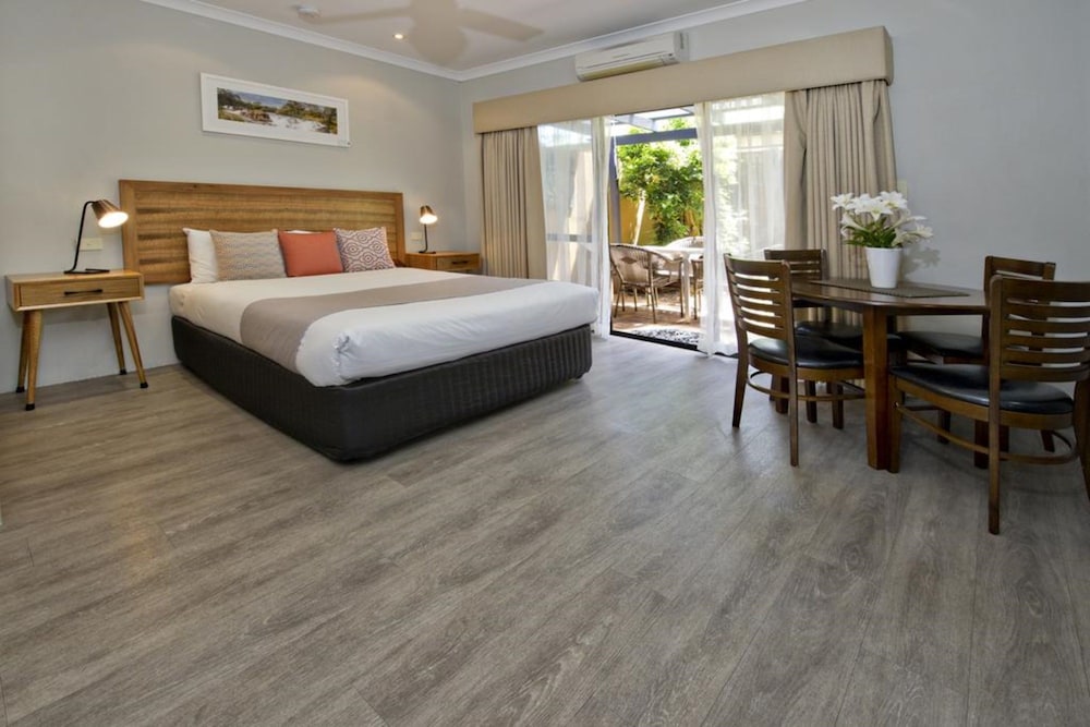 Family Studio Suite