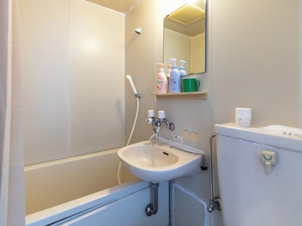 Double Room, Non Smoking - Photo 3