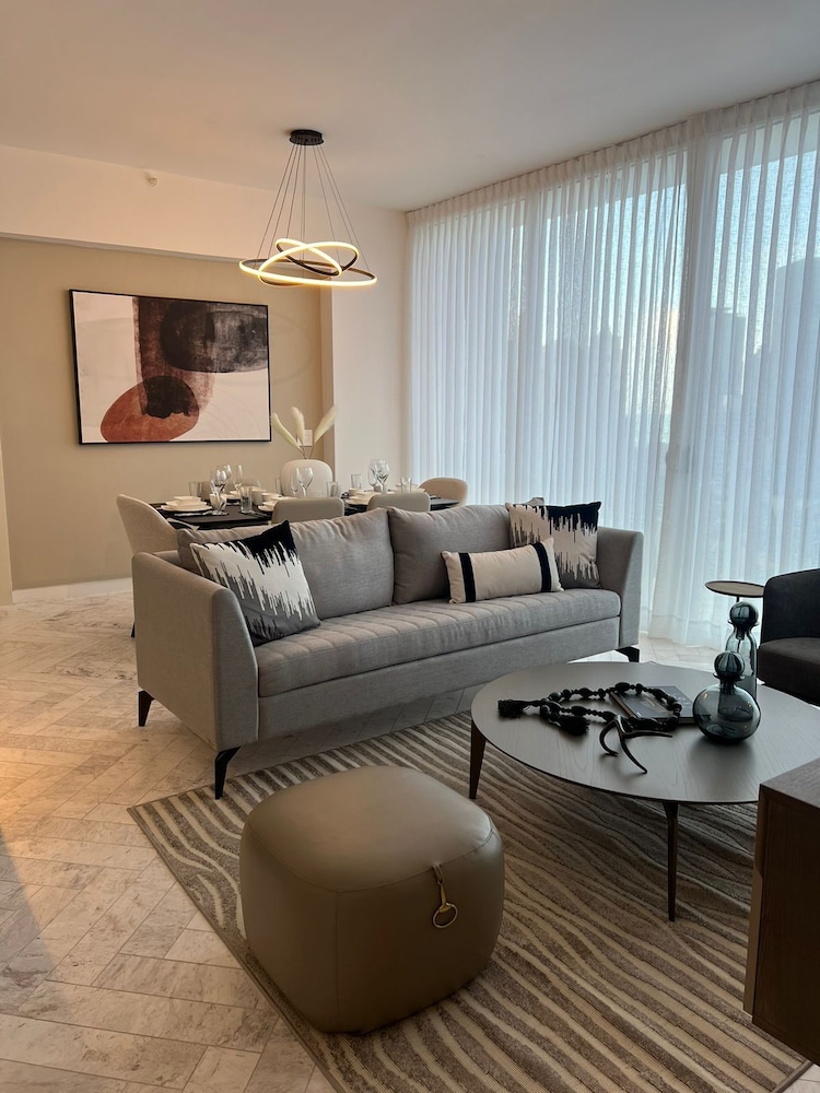 Luxury Apartment, City View photo 2