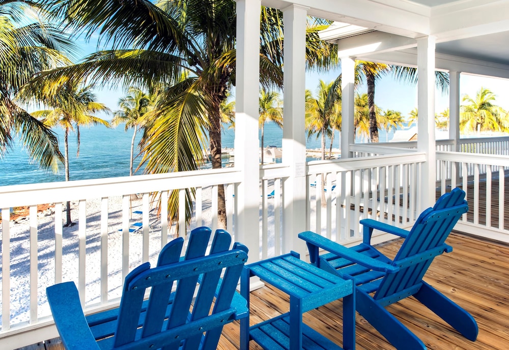 Villa, 2 Bedrooms, Beachfront - Photo 1