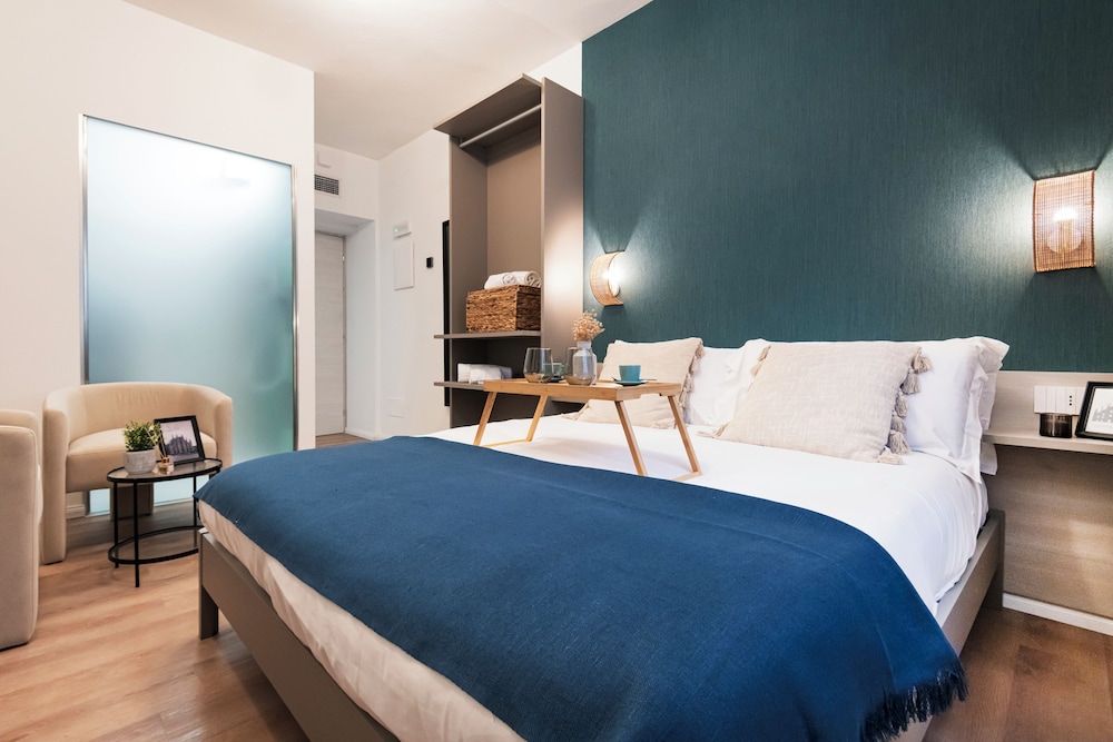 Superior Room, Non Smoking, Private Bathroom