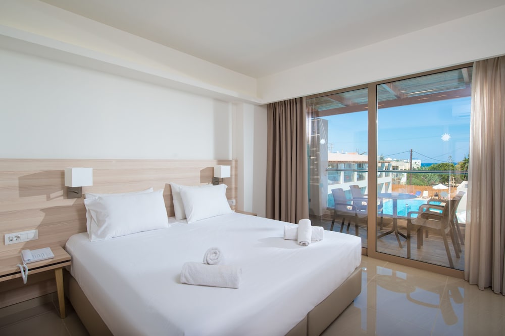 Superior Double Room photo 2