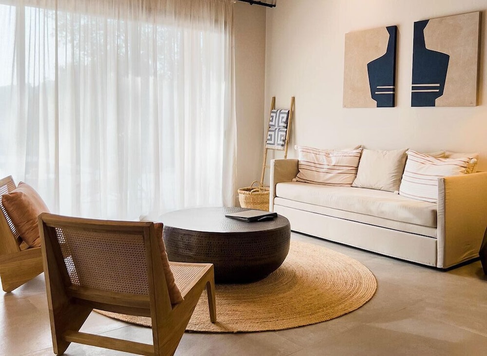 Elia One Bedroom Villa with outdoor private pool - Photo 6