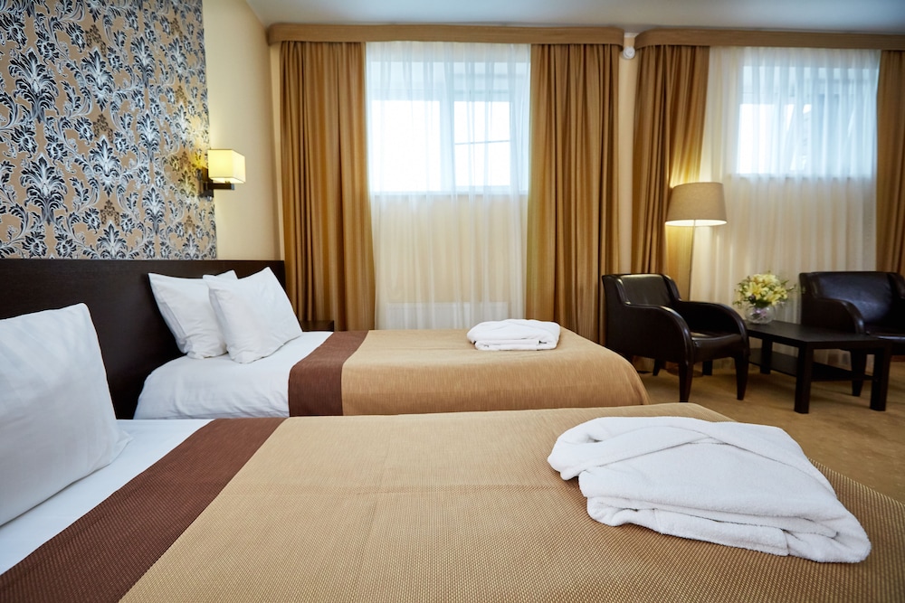 Standard Twin Room photo 2