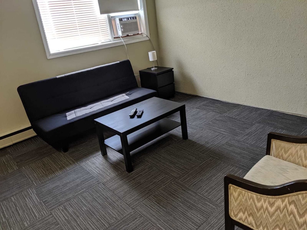 Premium Studio Suite photo 2