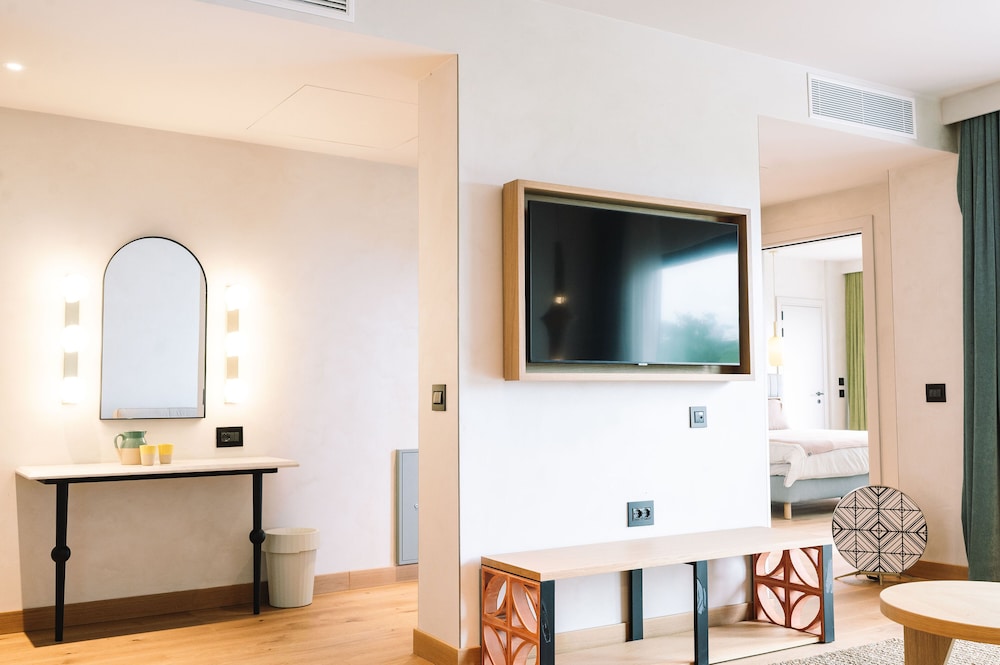 Suite (Wellness Nature View) photo 3