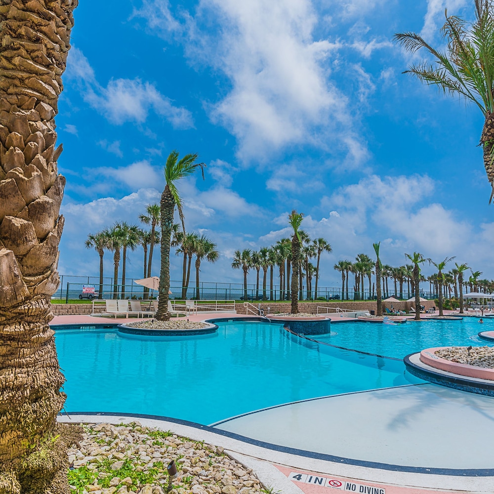 Seas the Day in this Luxury Condo at Diamond Beach Ocean Views Incredible Pools Amenities, Kuva 29