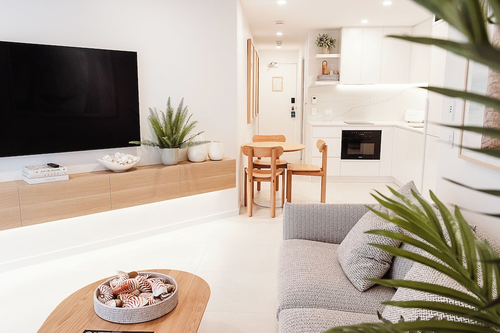 Family Apartment, 2 Bedrooms, Terrace, Partial Sea View, photo 6