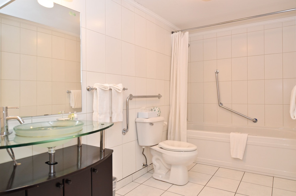 Deluxe Room, 2 Queen Beds photo 3