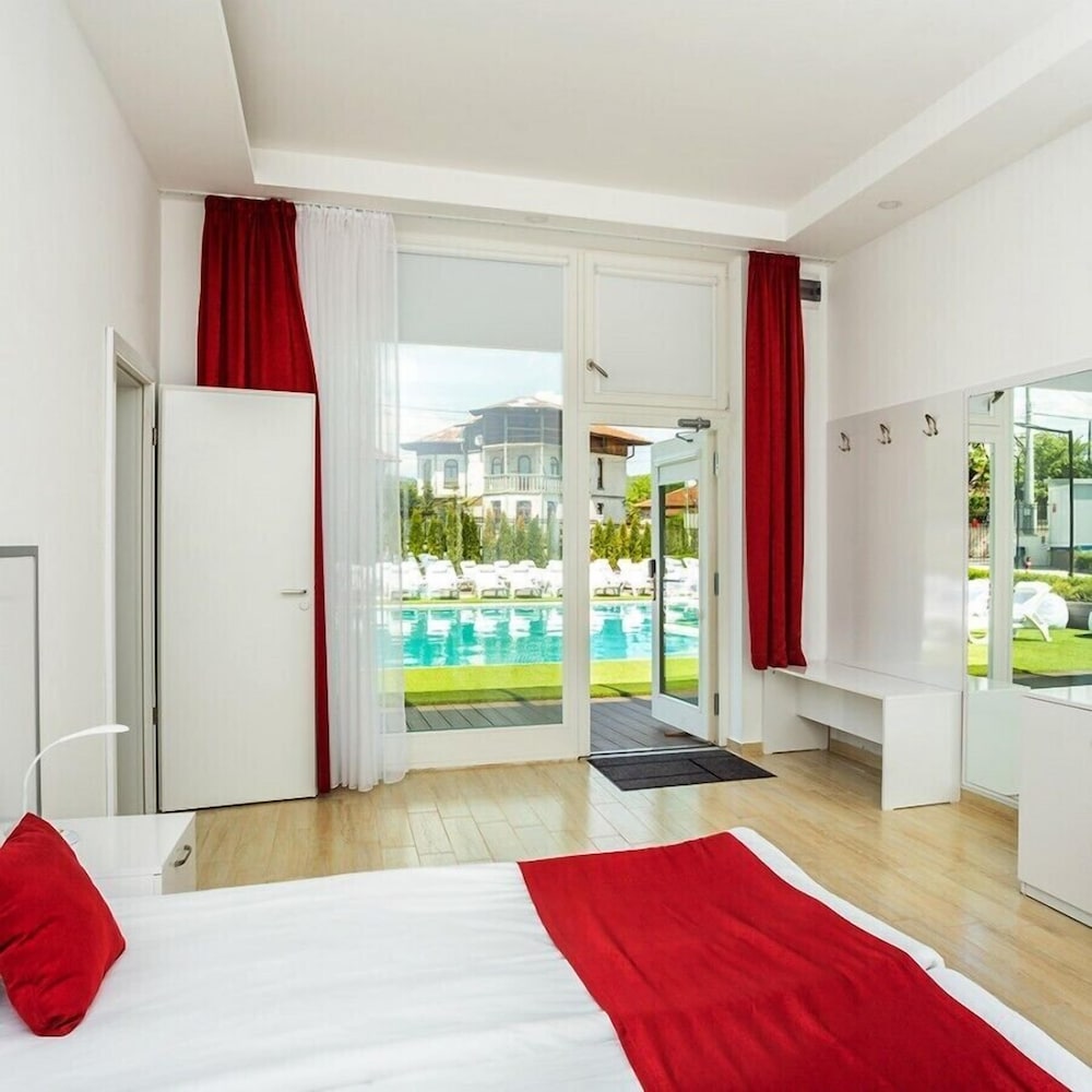 Double Room, Balcony, Mountain View photo 1