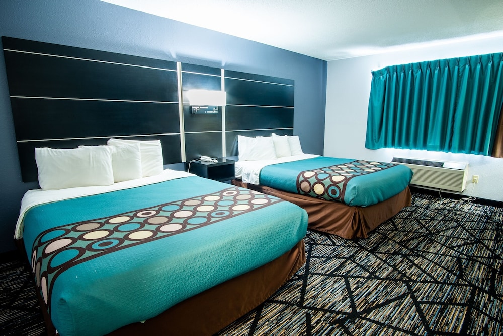 Deluxe Room, 2 Queen Beds, Non Smoking photo 2