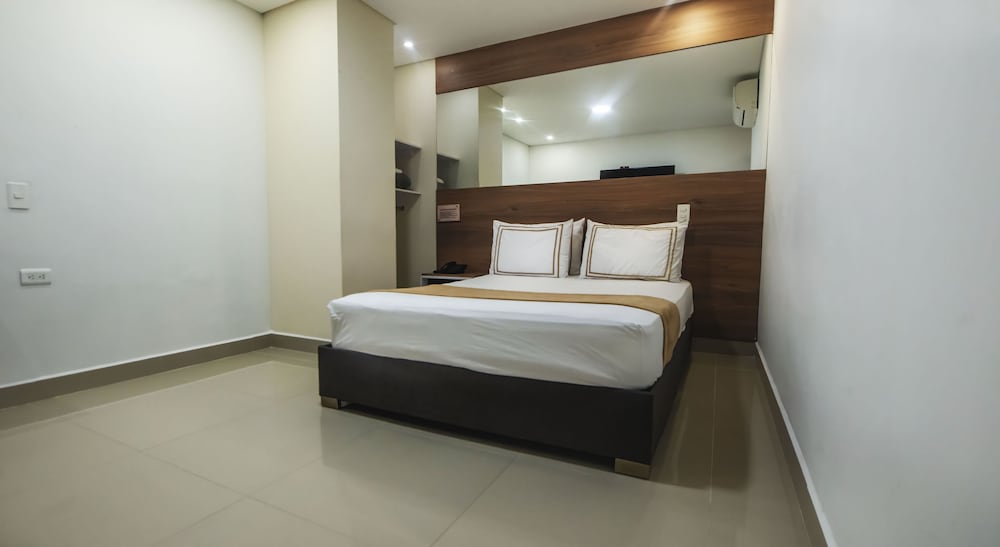 Executive Room photo 2