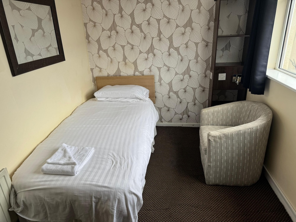 Standard Single Room 212