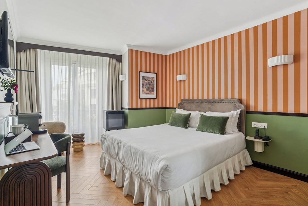 Comfort Room photo 2
