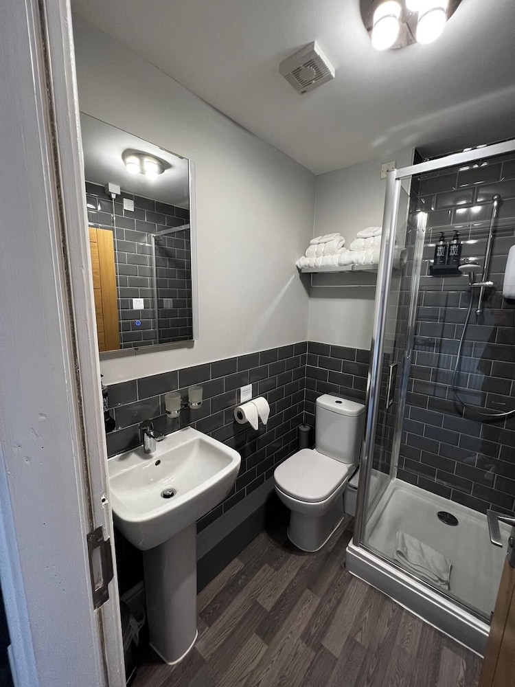 Superior Double Room, Ensuite photo 3