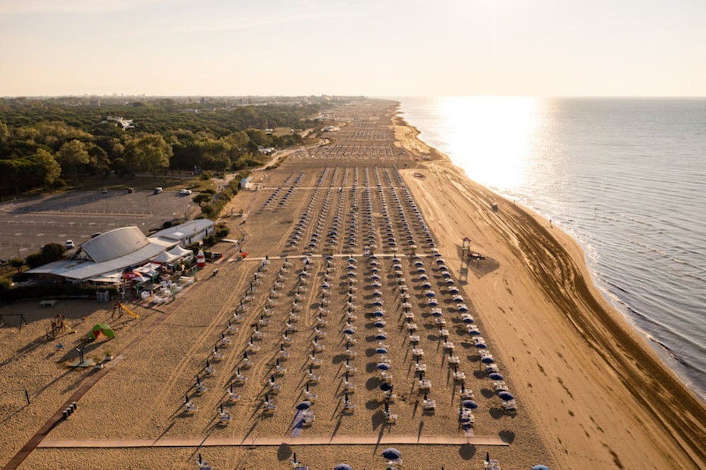 Apartment, 2 Bedrooms, Balcony photo 2
