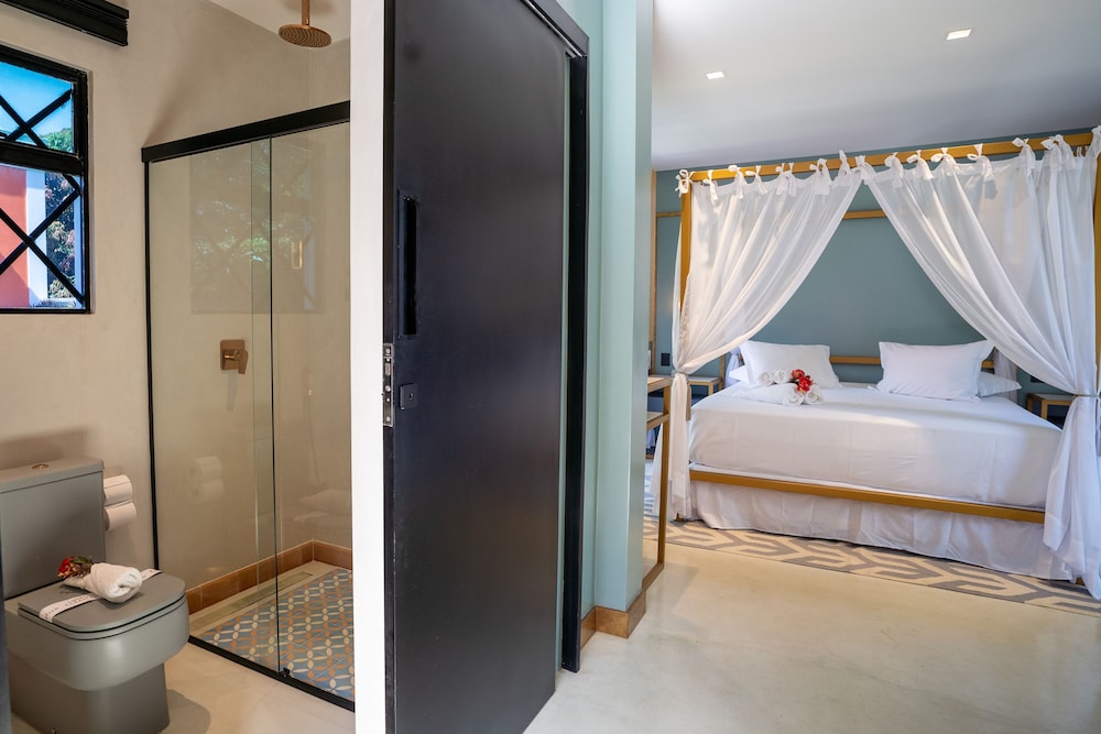 Suite Exotica - Photo 8