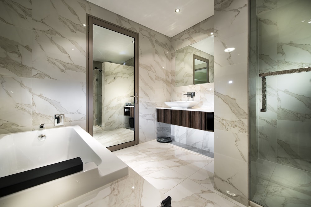 Family Triple Room thumbnail 5