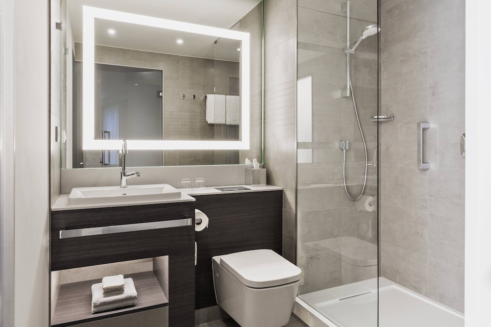 Family Room, 1 Queen Bed with Sofa bed