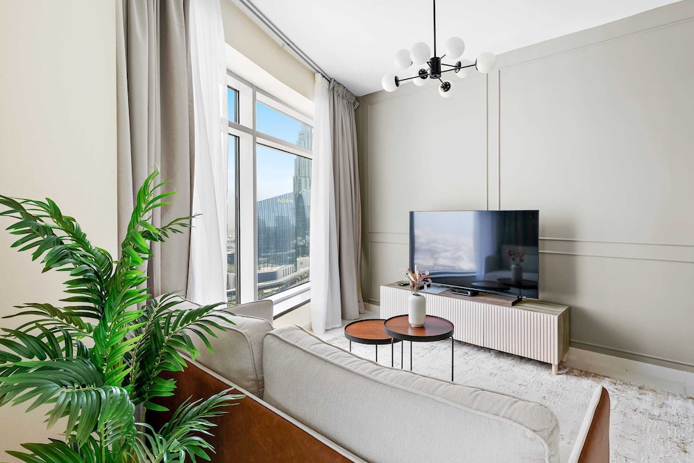 Apartment photo 1