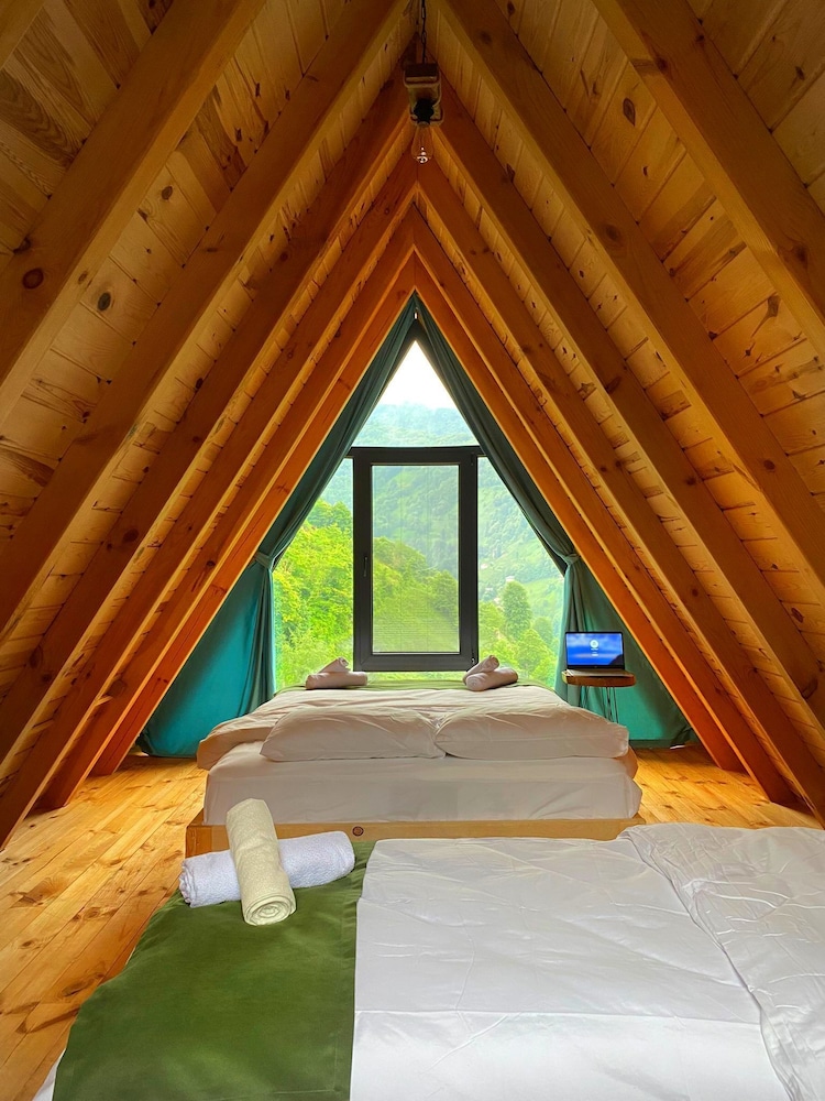 Honeymoon Bungalow photo 3