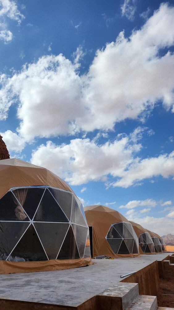 Martian tent - Photo 8