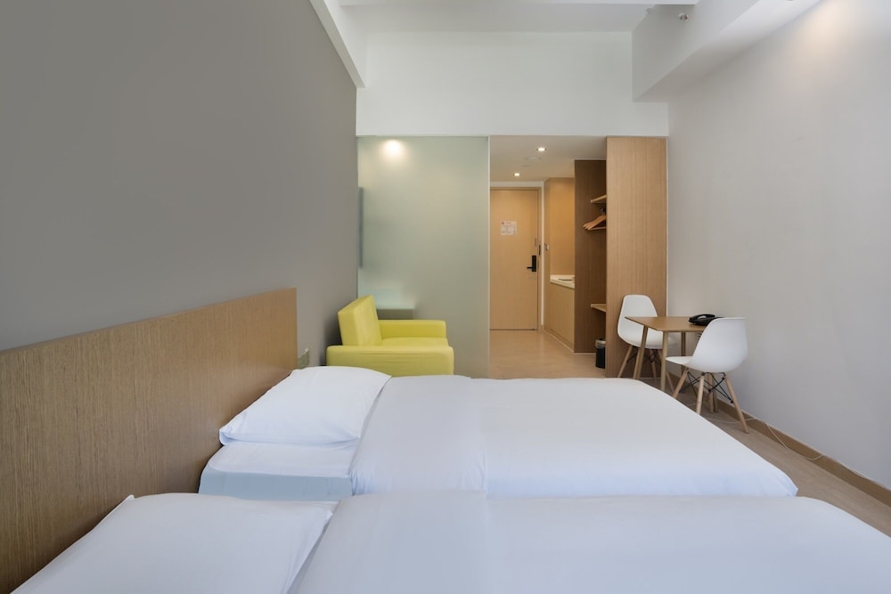 Apartment, 2 Twin Beds photo 3