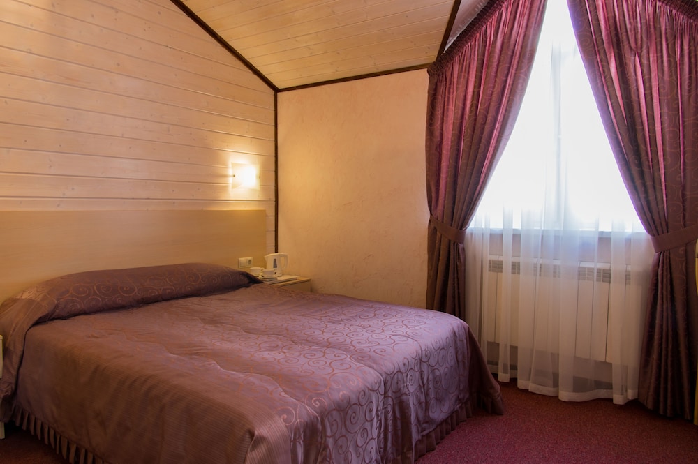 Basic Double Room photo 1