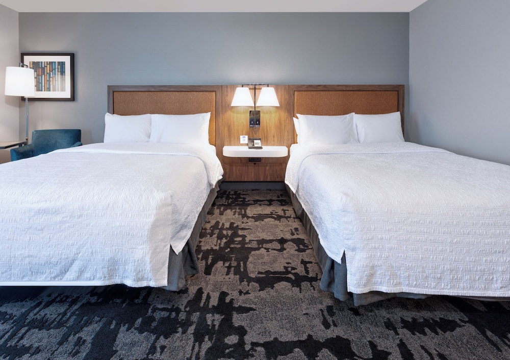 Room, 2 Queen Beds, Accessible, Non Smoking - Photo 2