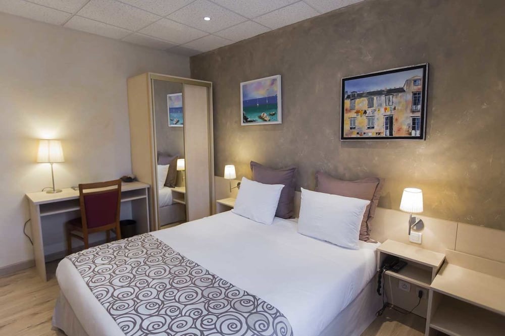 Classic Single Room, Courtyard View