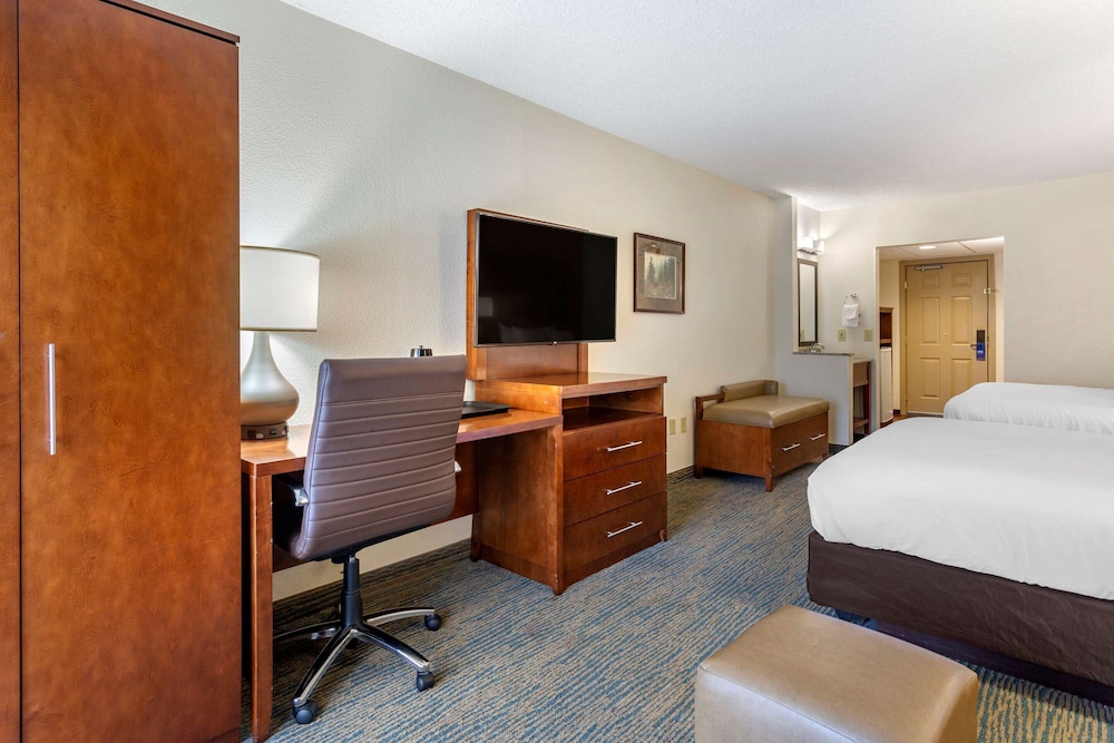 Suite, Multiple Beds, Accessible, Ground Floor photo 3