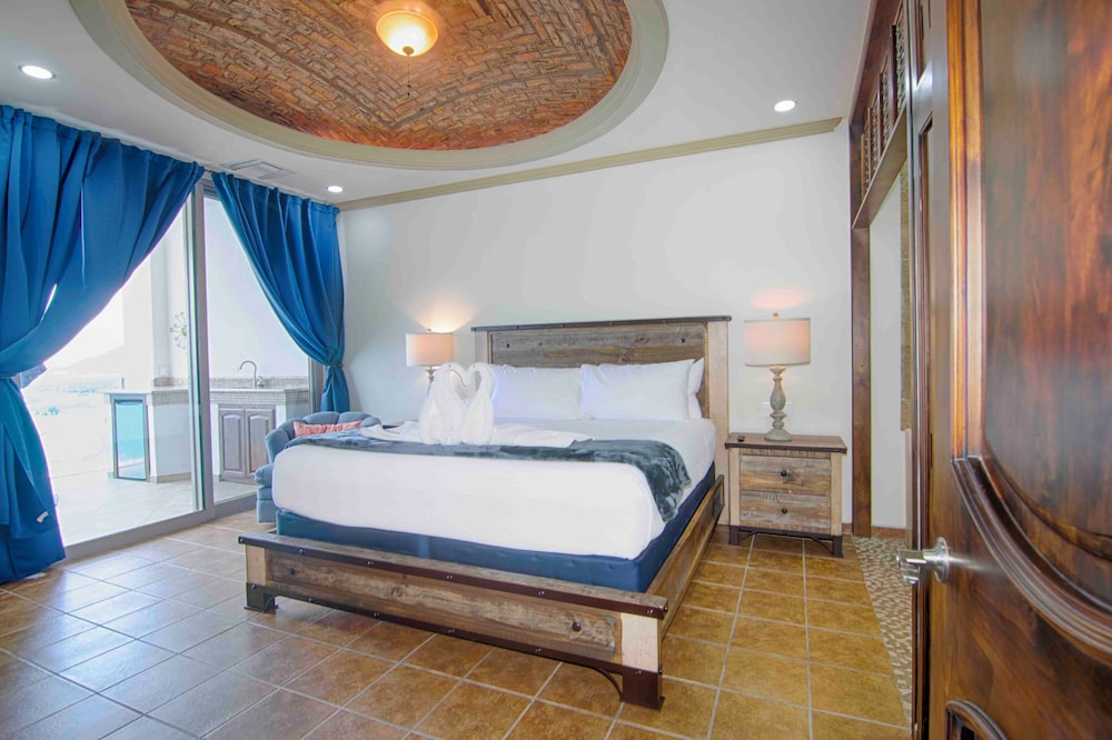 Family Apartment, 2 Bedrooms, Sea View