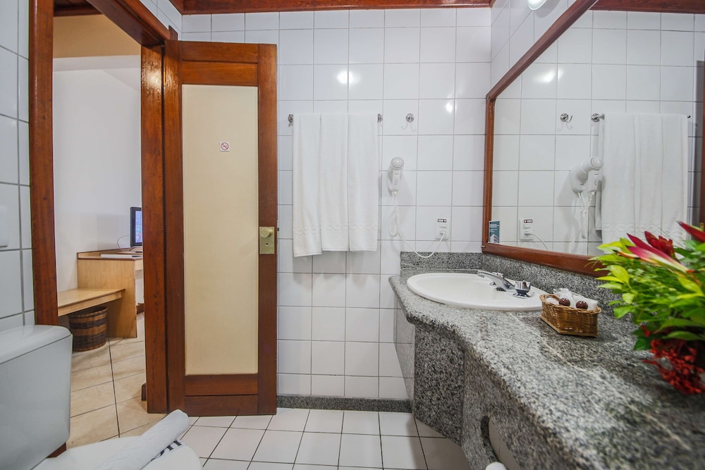 Deluxe Room, 2 Twin Beds, Non Smoking (Third bed is Single Bed)
