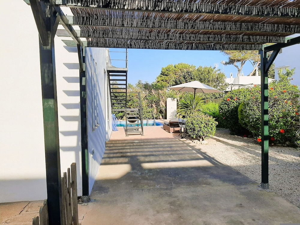 Anana Binisafua Villa With a Pool by the sea, Bild 20
