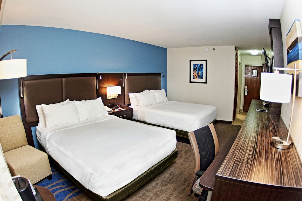 Standard Room, 2 Queen Beds (Sunset View) - Photo 1