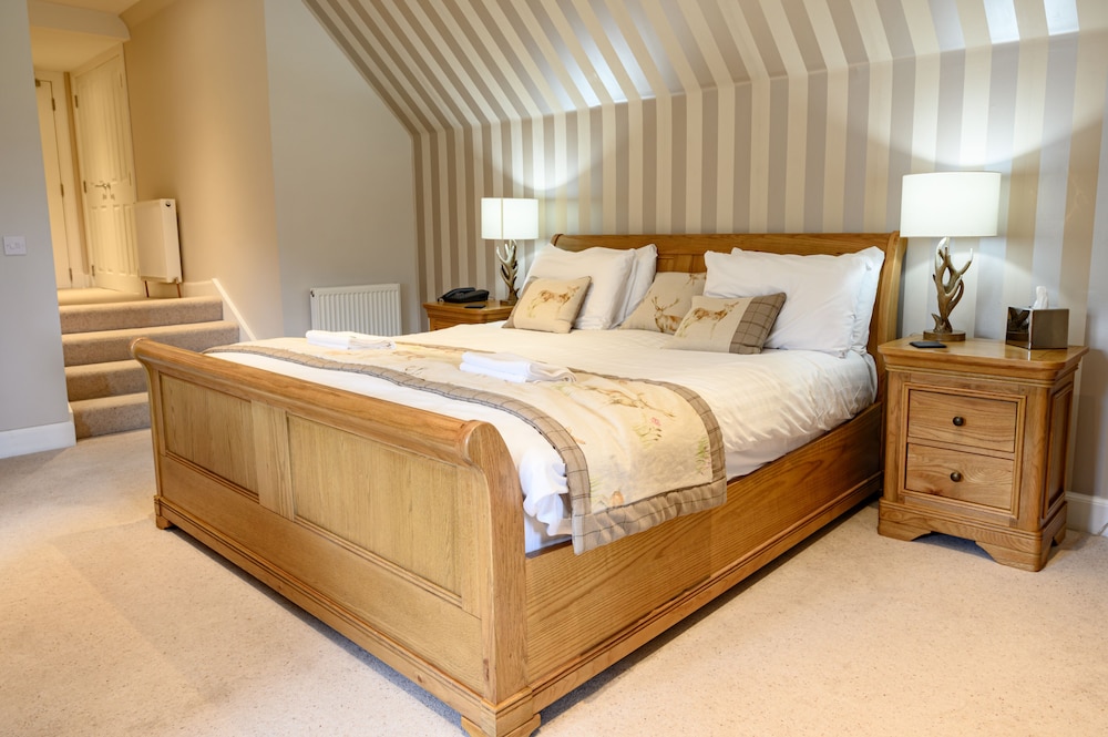 Junior Suite, 1 King Bed, Mountain View, Mountainside photo 3