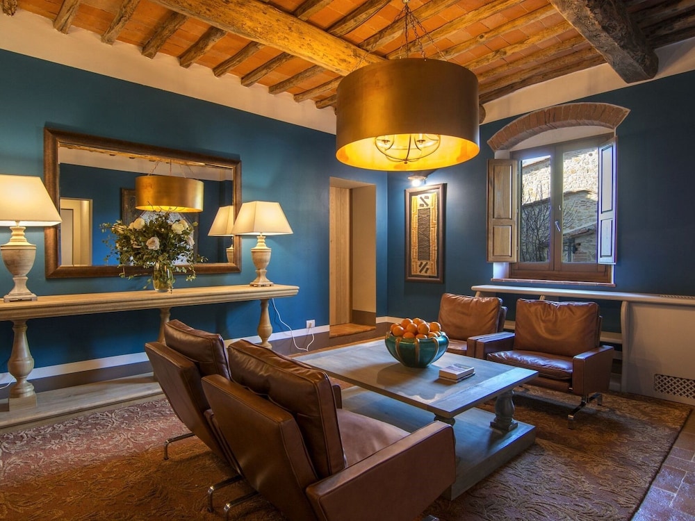 Luxury Suite, Garden View (Two Bedroom)